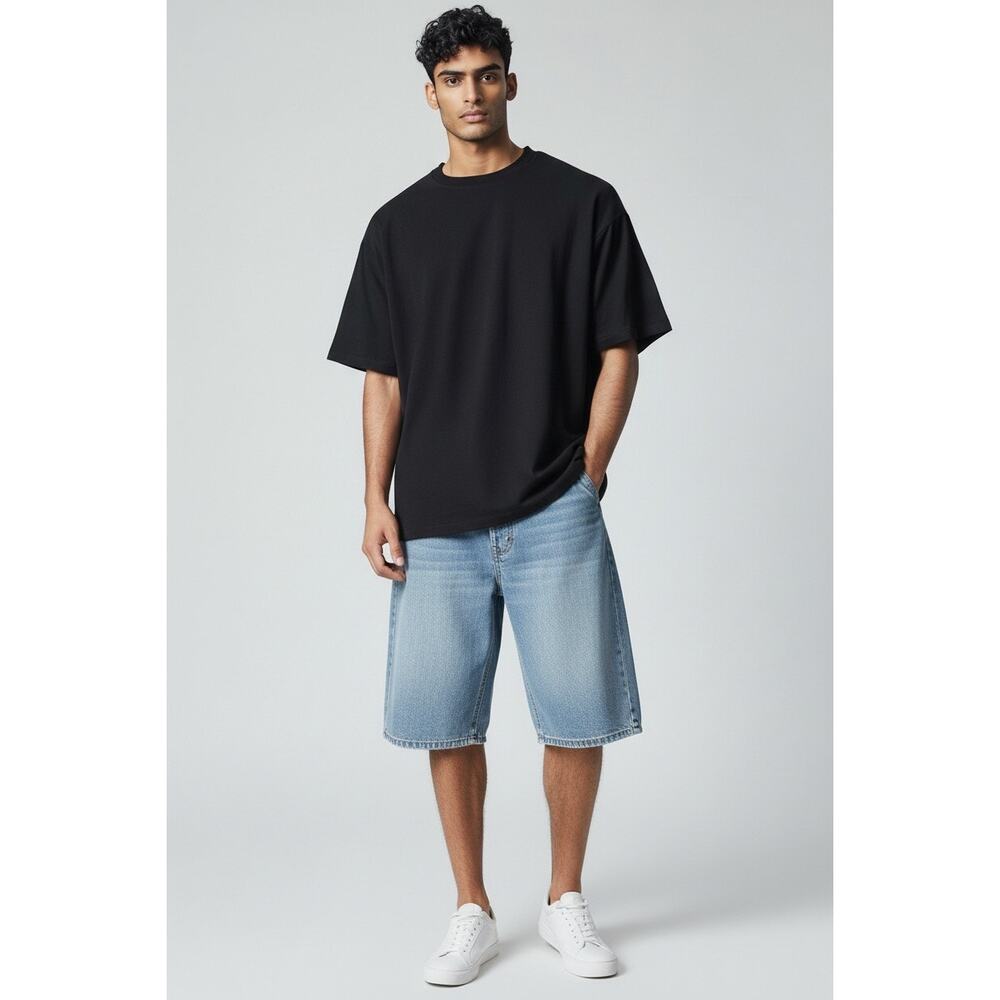 Miskeen Originals Baggy Y2k Shorts Size 40